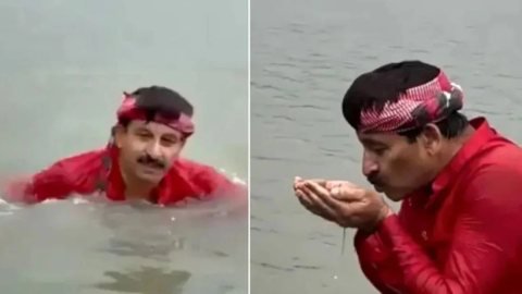 যমুনার পানি পান করে দূষণমুক্ত দাবি বিজেপি নেতা মনোজ তিওয়ারির